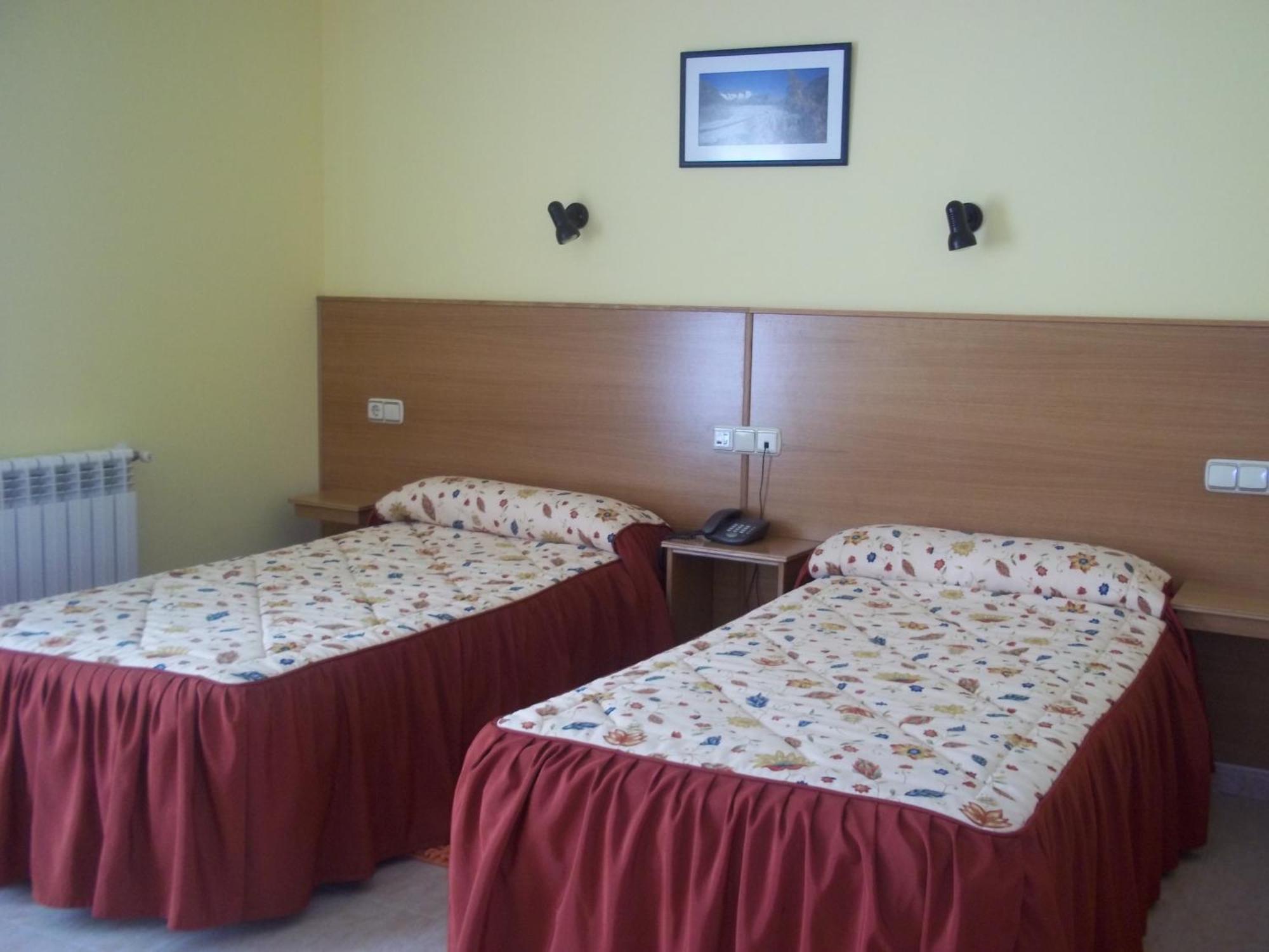 Hotel Suiza Arzúa Zewnętrze zdjęcie